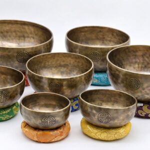 Himalayan 7-metal Tibetan singing bowl set handcrafted in Nepal for chakra healing